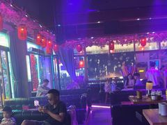 -喜鹊音乐酒馆(西街店)