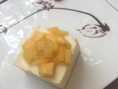 -燕庭·纯燕窝·甜品下午茶(南京西路店)