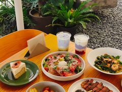 -Nana And Her Friends Restaurant 娜娜家(小寨原力场店)