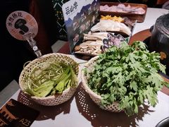 -芸山季·云南野生菌火锅(人民广场来福士店)