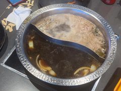 -牛武士寿喜烧·和牛火锅自助(全球首店)
