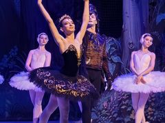 -交通银行前滩31演艺中心