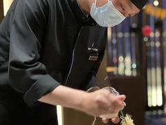 -丽思卡尔顿·炙焰·铁板烧餐厅