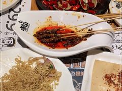 -喝丢一只鞋海鲜烧烤·海肠捞饭(文体街店)