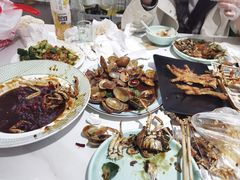 -嗨辣小聚·盘锦河蟹·海鲜烧烤龙虾(盘锦十年好店)