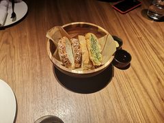 -FEELINGS(亚新广场店)