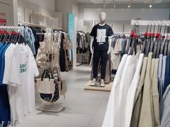 -hotwind热风(国际商场店)