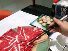 -红鼎豆捞·非遗鲍皇汤火锅(宝丰路店)