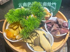 -一善菌·云南菌汤·云南菜(银泰城店)