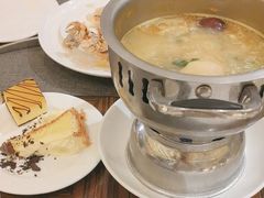 -君来湖滨饭店·玫瑰园