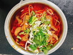 -薛记襄阳香辣牛肉面(平安路店)