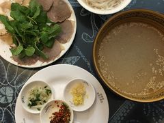 -桥香园云南过桥米线(金马碧鸡店)