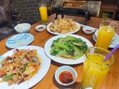 -老街坊餐吧