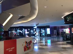 -杭州滨江宝龙城