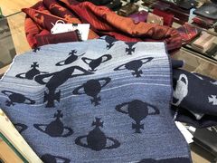 -Vivienne Westwood(上海来福士广场店)
