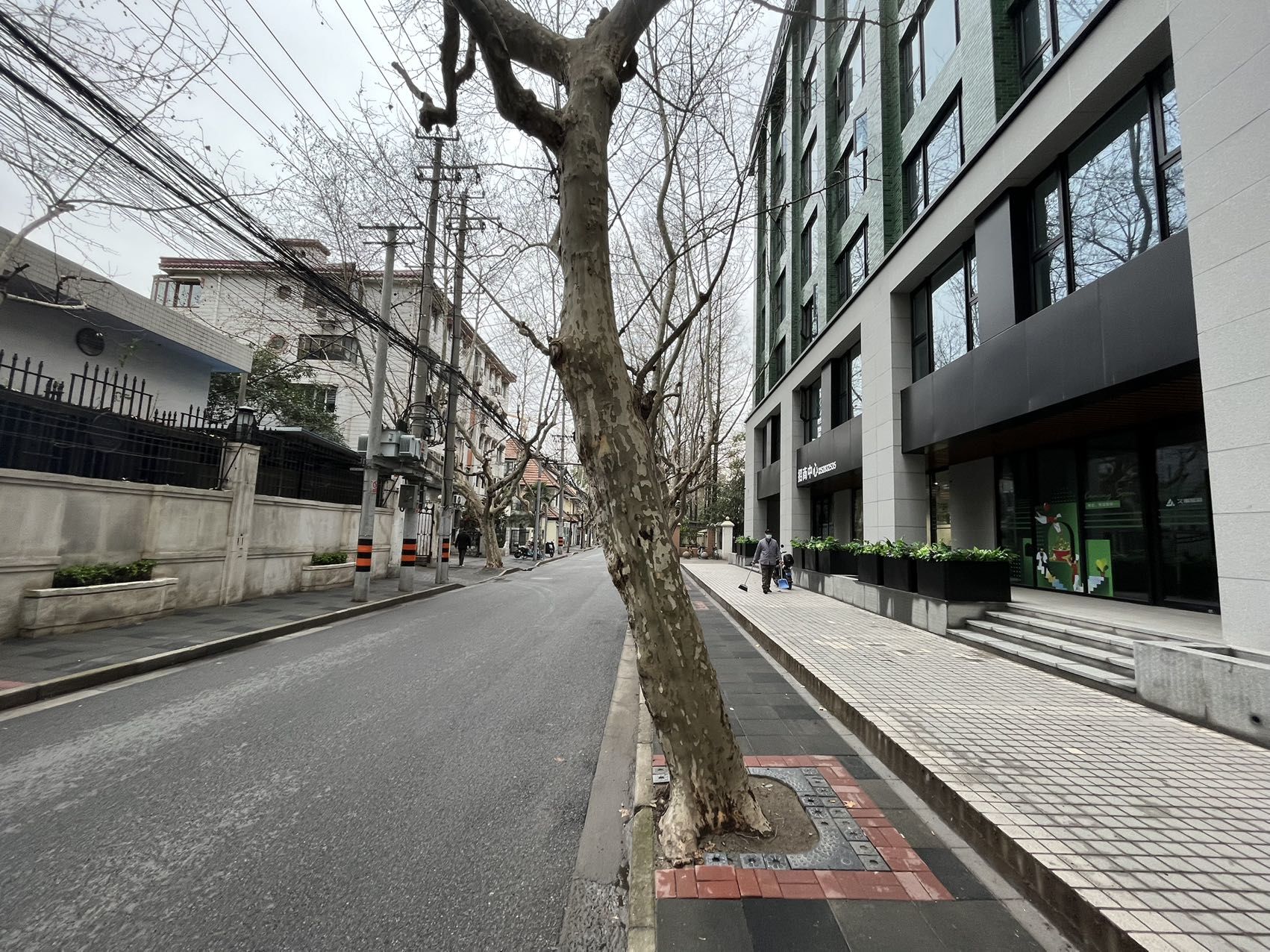 平武路番禺路沿街商铺