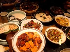 -吃饭皇帝大土家民族菜(正大广场店)