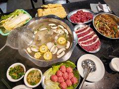 -牛一煲美食(江高店)