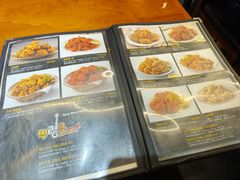 -BHC炸鸡(明洞总店)