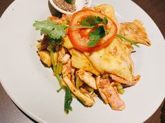 越式盐焗麻油鸡-大头虾越式风味餐厅(光明广场店)