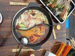 -唐记煌大坨卤牛肉串串(瑞南街店)