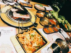 泡菜芝士炒饭-青瓦炭韩潮烤肉(花园道店)