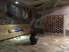 -大连金石滩绿发温泉假日酒店