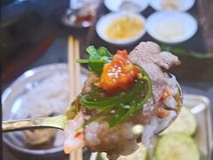 -围炉肉舍•炭烤活鳗•丹东海鲜烤肉(步行街店)