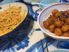 -川流不息·地道川菜·小龙虾(新松江路店)