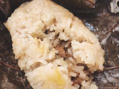 荷叶糯米鸡-点点心点心专门店(湾仔店)