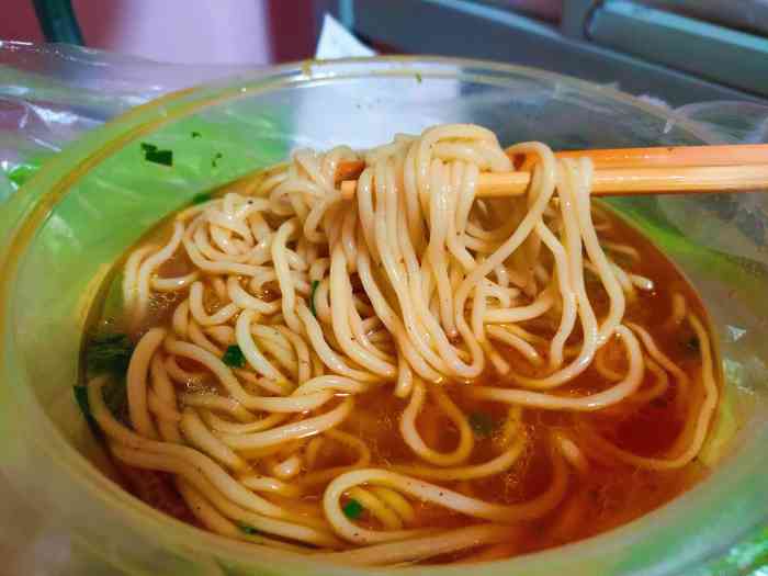 打分    /人 口味好 也经常点外卖 环境也好 服务也不错