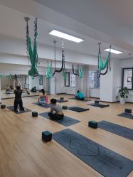 -馨媛瑜伽普拉提