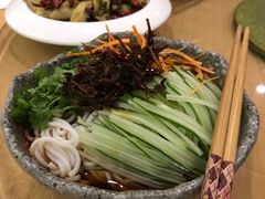 -香巴拉云南餐厅(华莱坞店)