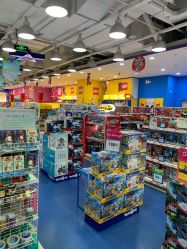 -玩具反斗城(万象汇店)