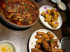-梧桐树下(云锦世家店)