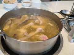 -煲王粤菜餐厅(中侨中心店)