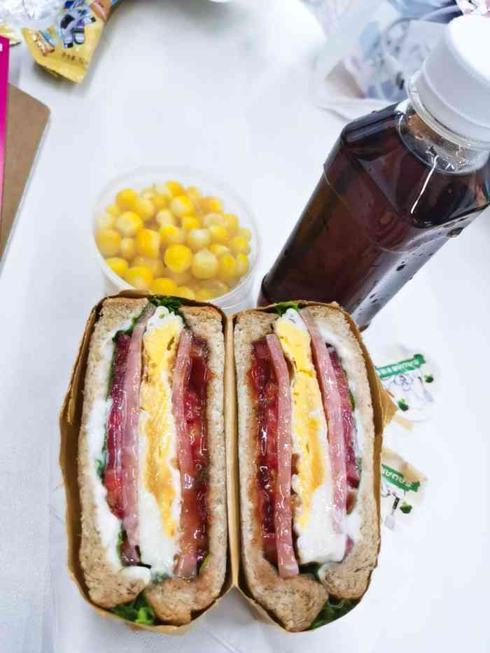 sawa低卡轻食(铁西店)-"朋友推荐,来吃了一次,感觉不错,有点着急.