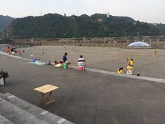 -中国宜宾·长江地标广场