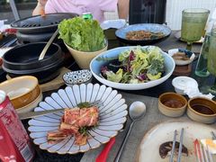 -雾山韩式烤肉·海南糟粕&椰子鸡火锅·海景餐厅(三亚绿发山海天JW万豪酒店)