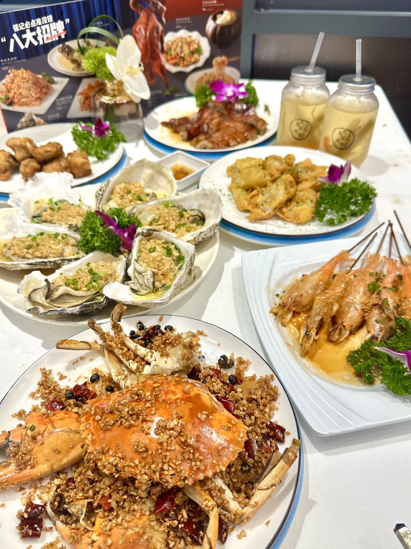 n连续2年蝉联必吃榜,一定要来强记🦞海鲜,
这里食材新鲜,诺茨的