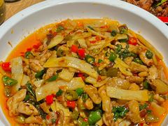 -川堂风·跷脚牛肉·乐山爆炒(宝山日月光店)