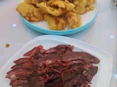 -一口猪海鲜浑锅·东北家常菜