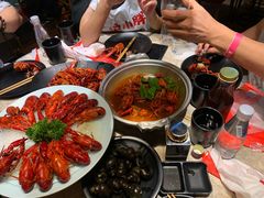 -沪小胖小龙虾(淮海中路旗舰店)