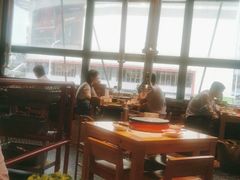 大堂-么肆烤肉·中式自助·烤肉大排档(街道口季佳PAI店)