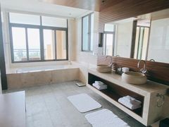 -海南清水湾莱佛士酒店