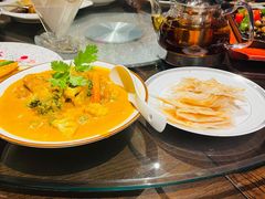 咖喱时蔬配手抓饼-若蘭慈·无国界素食料理(欢乐海岸店)