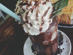 节日狂欢爆炸巧克力-MIKAKU(万达广场上海宝山店)