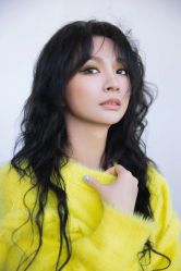 -变画·发型STUDIO