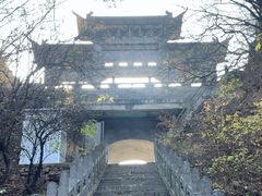 -藏山旅游风景区