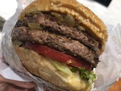 -The Habit Burger Grill 哈比特汉堡(爱琴海店)